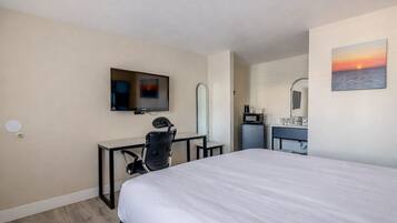 Superior Room | Desk, free WiFi