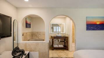 Superior Room, Mobility Accessible | Desk, free WiFi