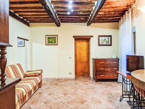 Living Room - Oasi di Letizia by Interhome (Pescia)