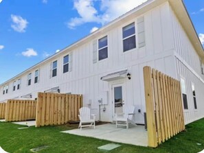 Exterior - Orange Beach Condo Near The Wharf | Sleeps 10 | Pet Friendly (Orange Beach)