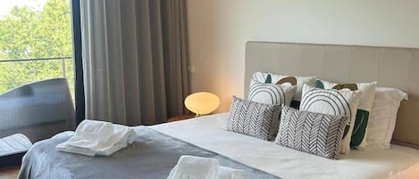 2 bedrooms, Internet, bed sheets