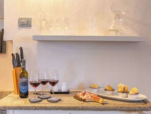 Kitchen / Dining Room - Il rifugio del vignaiolo by Interhome (Castagneto Carducci)