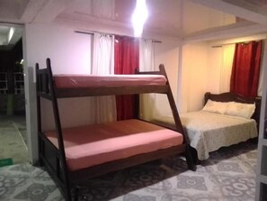 Family Apartment, Courtyard View | Free WiFi - POSADA FORLIVING (San Andres)