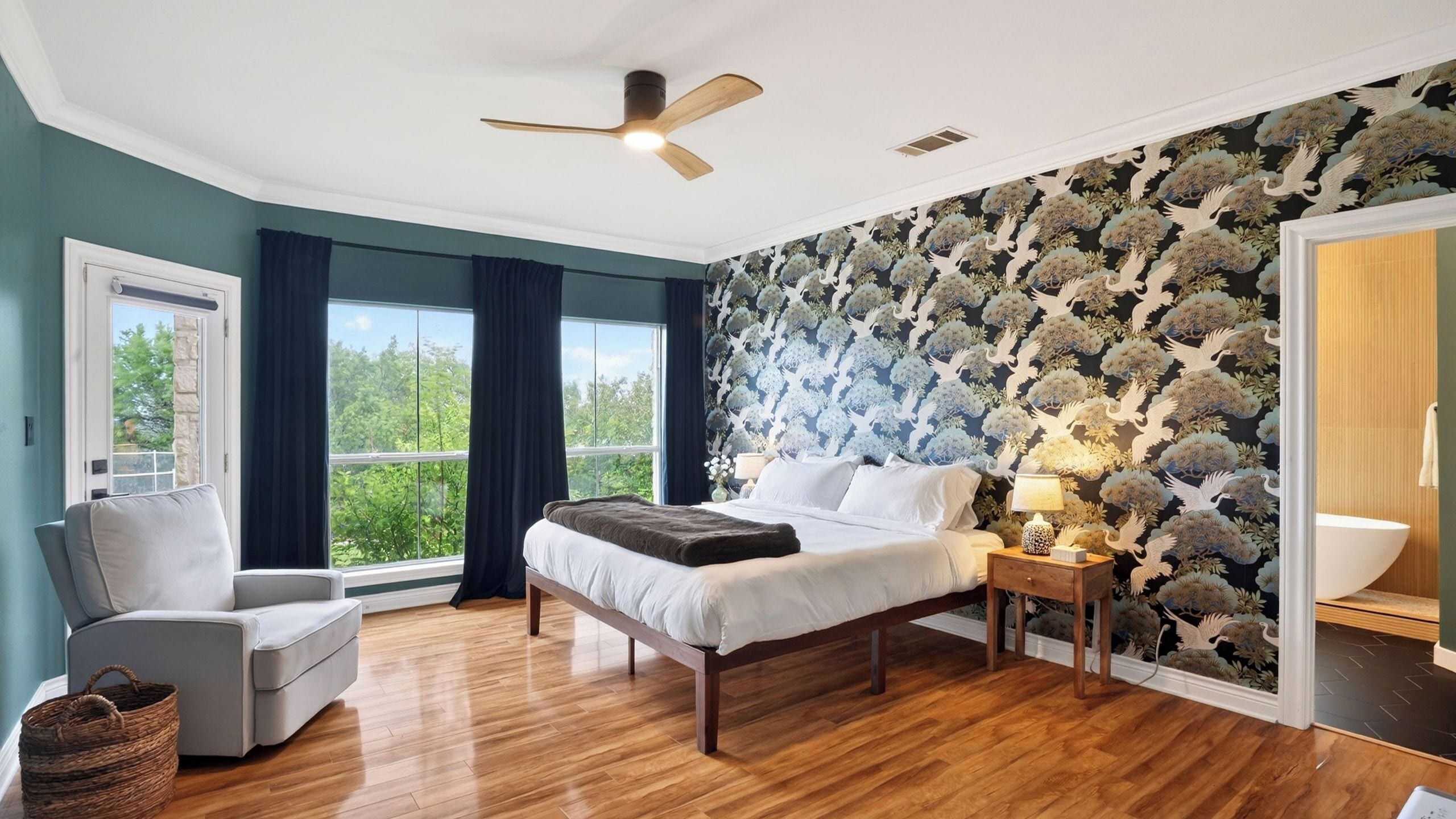 House (5 Bedrooms) | Interior