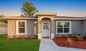 Exterior - ‼️Citrus Springs 3BR - Gulf & Springs 30 Min (Citrus Springs)