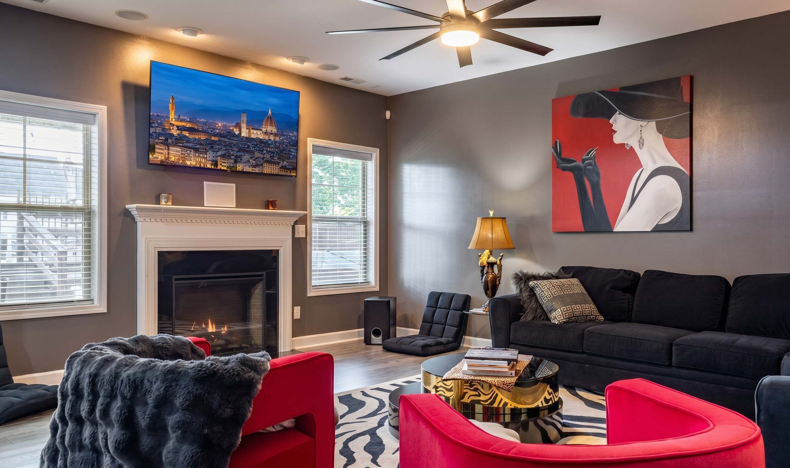 Smart TV, fireplace, ping pong, books