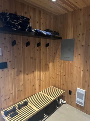Interior - Modern-Japanese Inspired - Indoor/Outdoor Luxury Rental (Riondel)