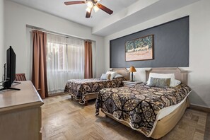 Room - Beachfront 3-Bedroom Luxury Condo, Resort Access (Puerto Vallarta)