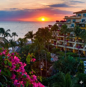 Exterior - Beachfront 3-Bedroom Luxury Condo, Resort Access (Puerto Vallarta)