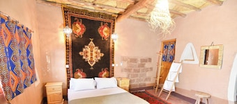 Room with garden and private terrace in the heart of the palm grove