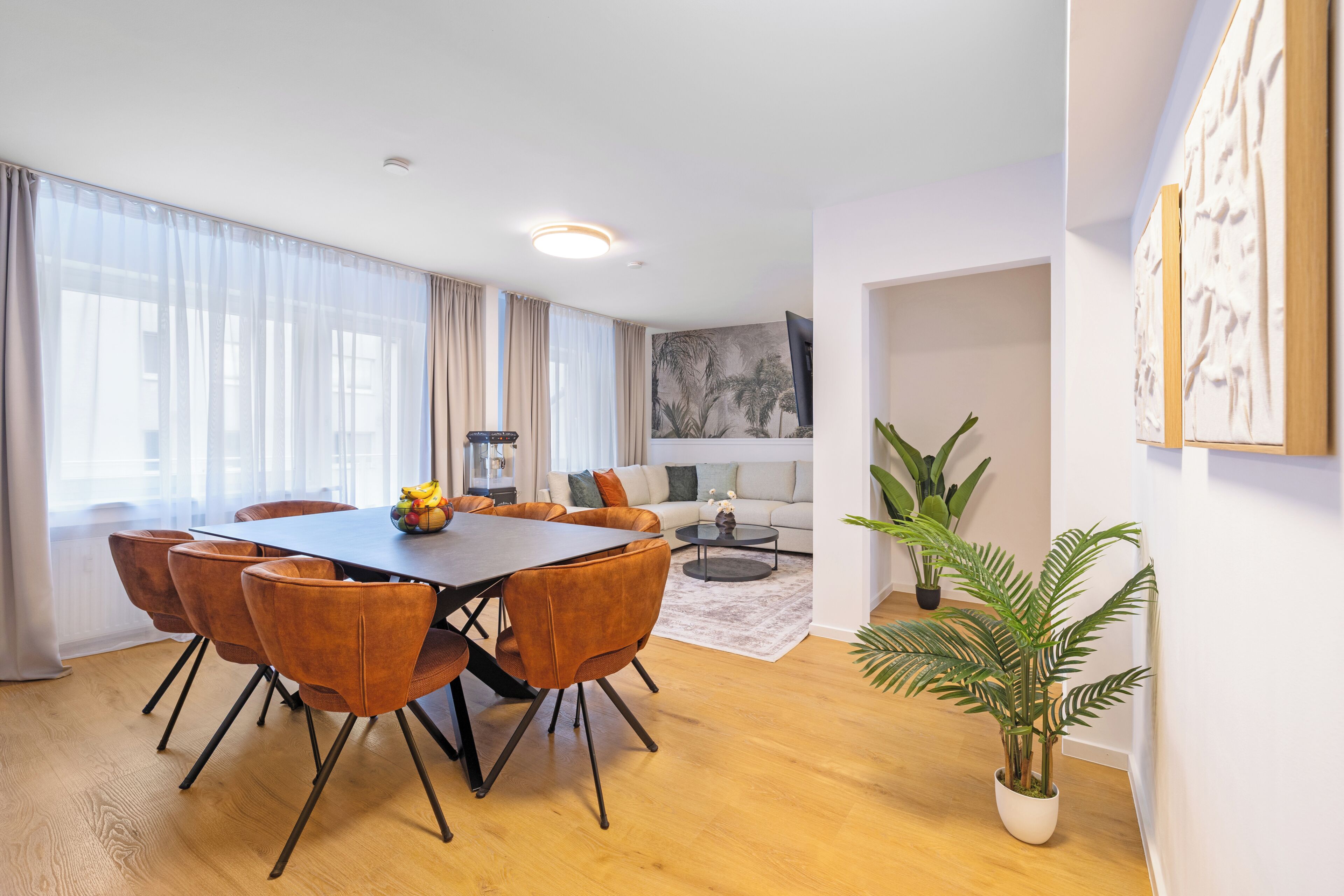 Familienapartment, Blick auf den Innenhof | Speisen