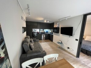 Smart TV - Cozy 1-bedroom apartment in perfect Las Condes with AC and gym (Las Condes)
