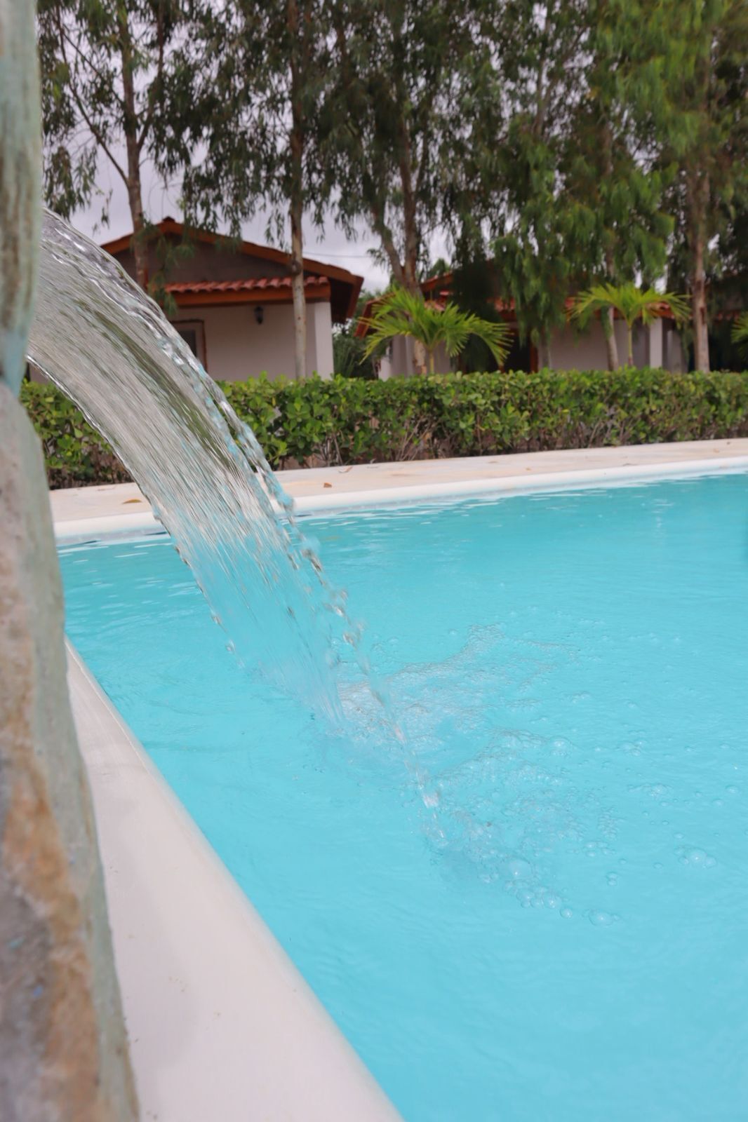 Utomhuspool