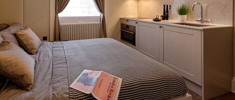 1 bedroom, iron/ironing board, travel crib, WiFi (free)
