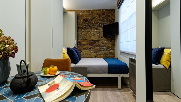 Room - Cozy by DMONTRIO at Baker Street (London)