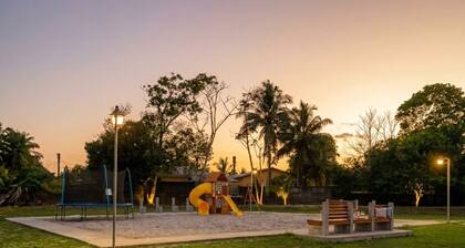 Casa Efra | Entire Home in Tela | A/C | 3BR | Sleeps 8 | Near Beach