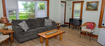 Good Days Marina, Cottage. Sleeps 6