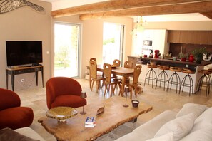 TV - Mas Les Micoucouliers with private pool (Vaison la Romaine)