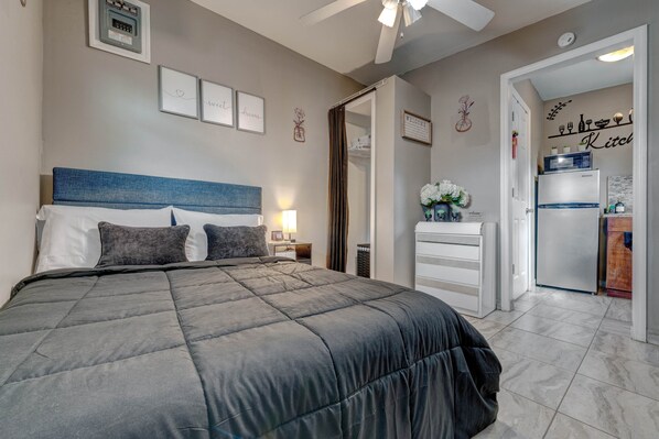 1 bedroom, iron/ironing board, WiFi, bed sheets
