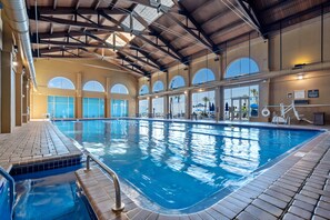 Innenpool, beheizter Pool