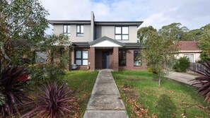 Exterior - Beddoe Residence Stay Near Monash Uni (Clayton)
