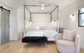 Iron/ironing board, free WiFi, bed sheets