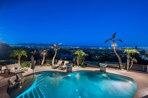 A heated pool - Paradise Valley Mansion with Epic City Views (Paradise Valley)
