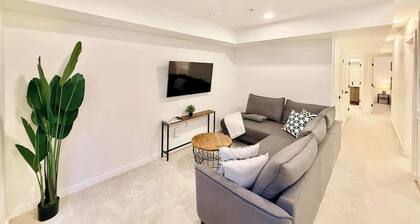 Cozy & Peaceful Private Suite