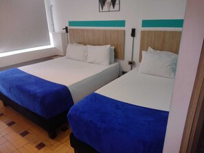 Superior Room | Desk, free WiFi - hotel boutique casa vecchia  (Cali)