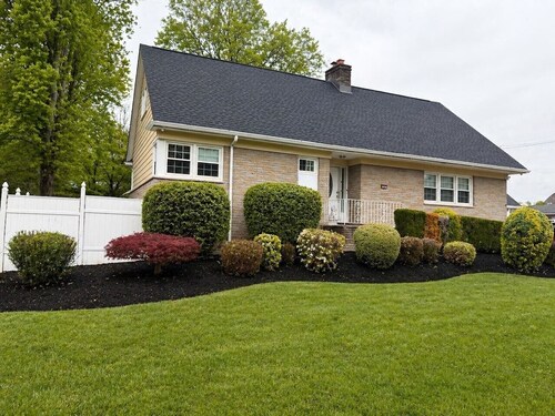 North Brunswick 2BR | Easy Access to NYC & Rutgers