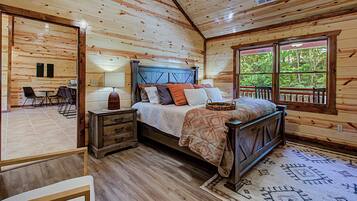 4 bedrooms, free WiFi, bed sheets, wheelchair access