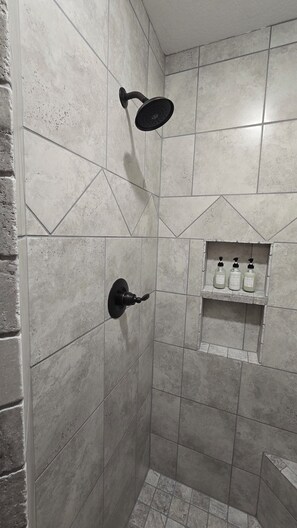 Shower, hair dryer, towels, soap - Country Retreat - Brand New 3BR/2BA in Poolville, TX (Poolville)