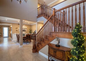 Interior - Beautiful 4-bedroom 2-Story Home in Carlsbad Near Beaches and Carlsbad Village (Carlsbad)