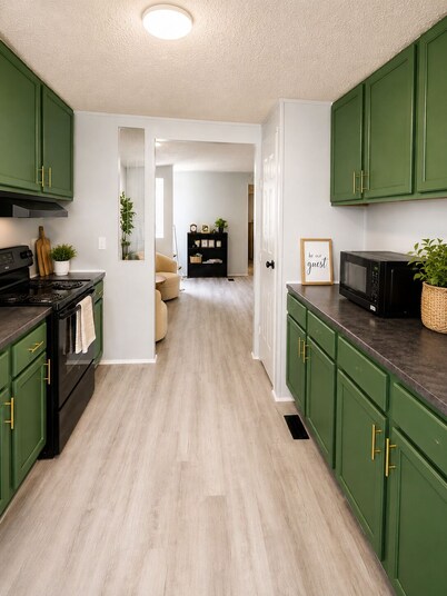     Modern Cozy Retreat Near ECU & ECU Health