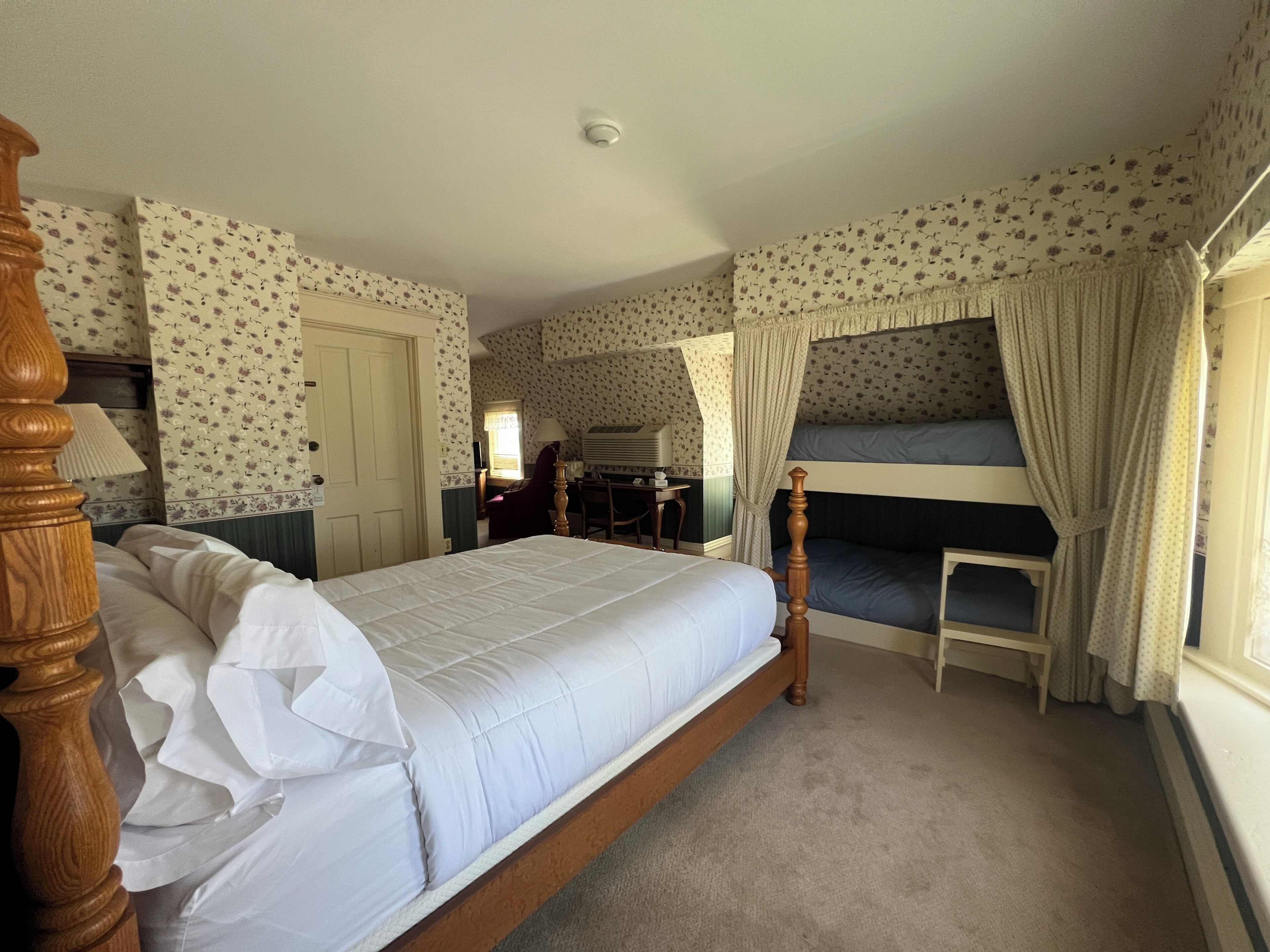 Quarto casal luxo | Wi-Fi de cortesia