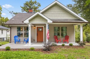 Exterior - Minutes to Downtown, Park & Zoo! Trendy at Hoyt (Chattanooga)
