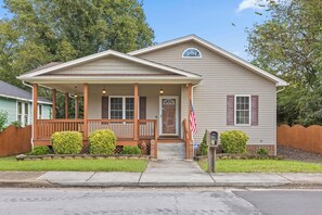 Exterior - Near Downtown & UT Chattanooga - Highland Hideaway (Chattanooga)