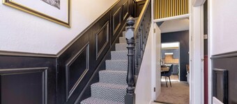 Luxury Vintage Townhouse I Central Derry City