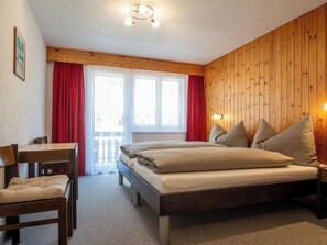 Room - Haus Azur by Interhome (Saas-Almagell)