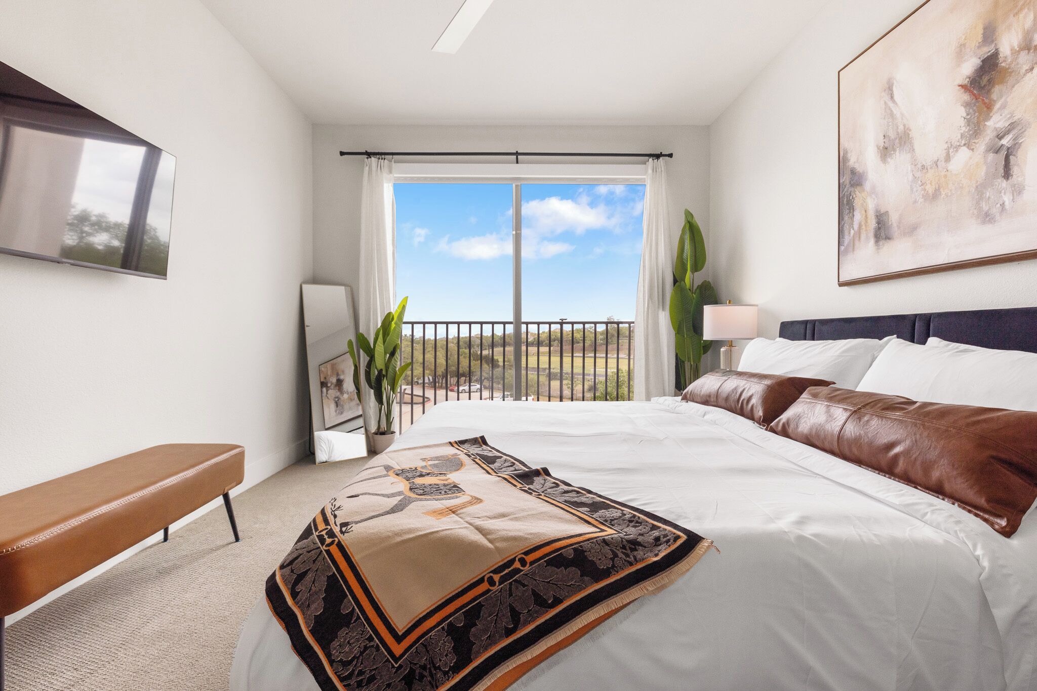 2 bedrooms, WiFi (free), bed sheets