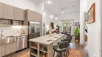Fridge, microwave, dishwasher, highchair