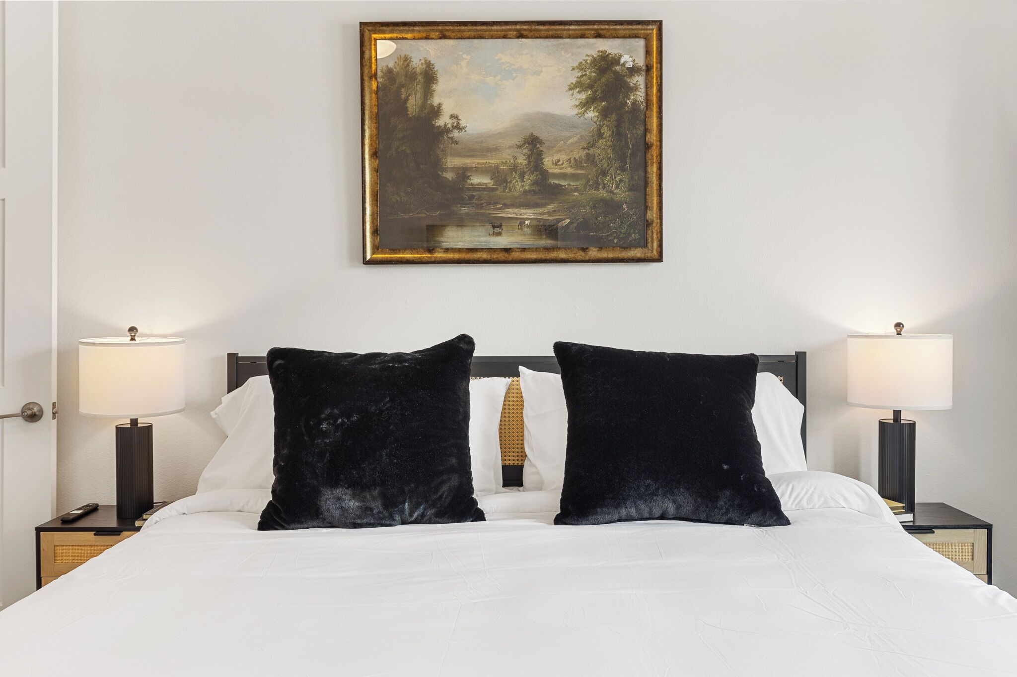 Free WiFi, bed sheets, wheelchair access