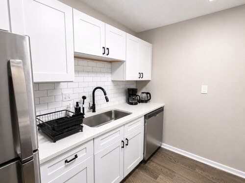 Magnolia Haus Hoover | King + Queen Stay