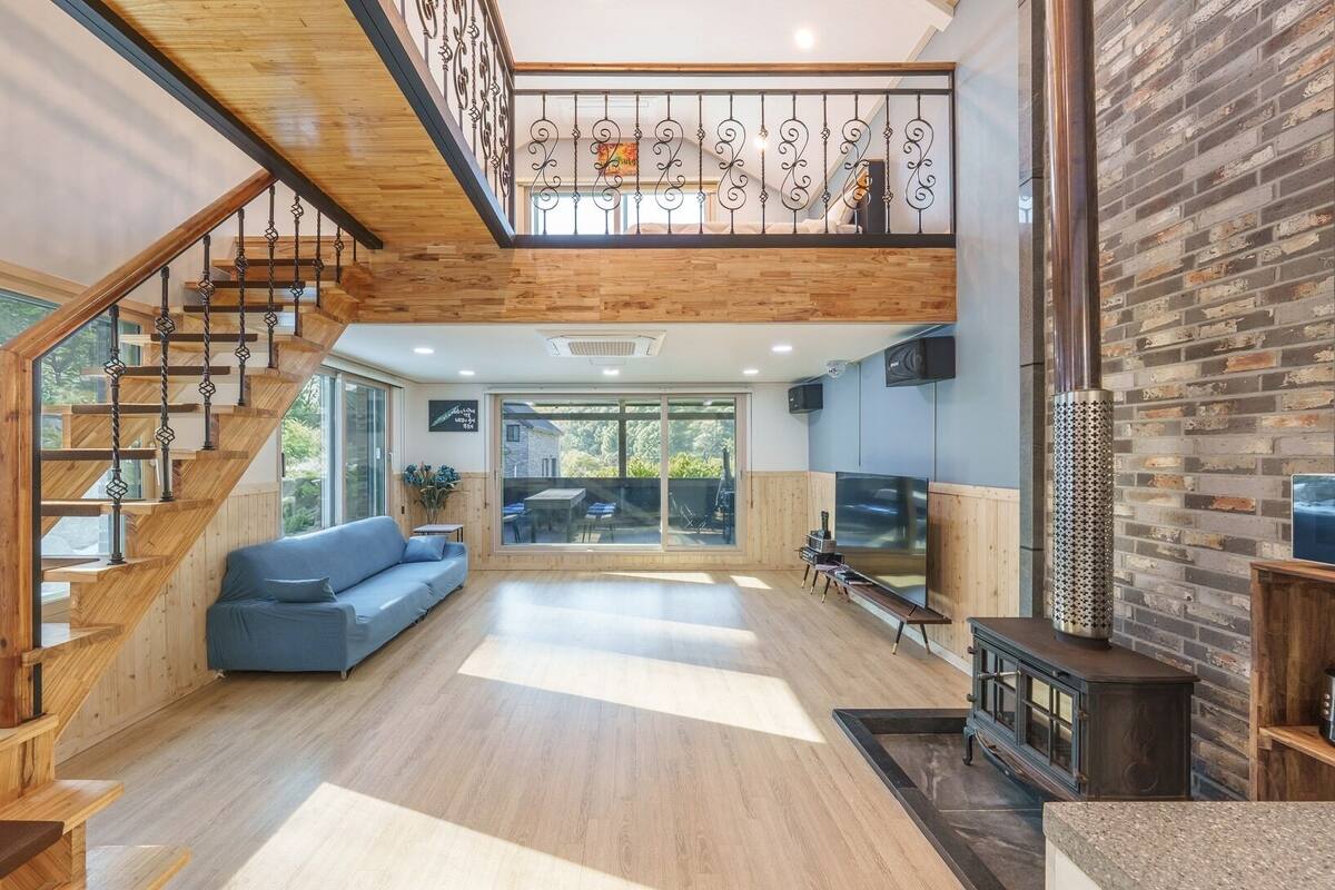 Basic Room, 2 Bedrooms (The Hill (PrivateHouse/SharedPool)) | 1 bedroom, free WiFi