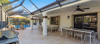 Palm & Pool by Avantstay Screened Pool + Firepit + Chef's Kitchen + Games 1 Mi to Wellington International + Polo + Preserve