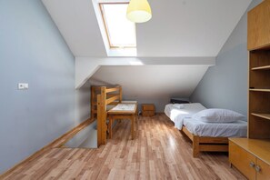 Iron/ironing board, WiFi, bed sheets - Staromiejska Standard Apartment 22 (Gliwice)