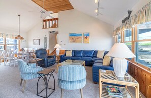 TV - Ocean Wynns - Nags Head MP 13, 20 Yards to the Beach, Ocean Views, Close to Attractions (Nags Head)