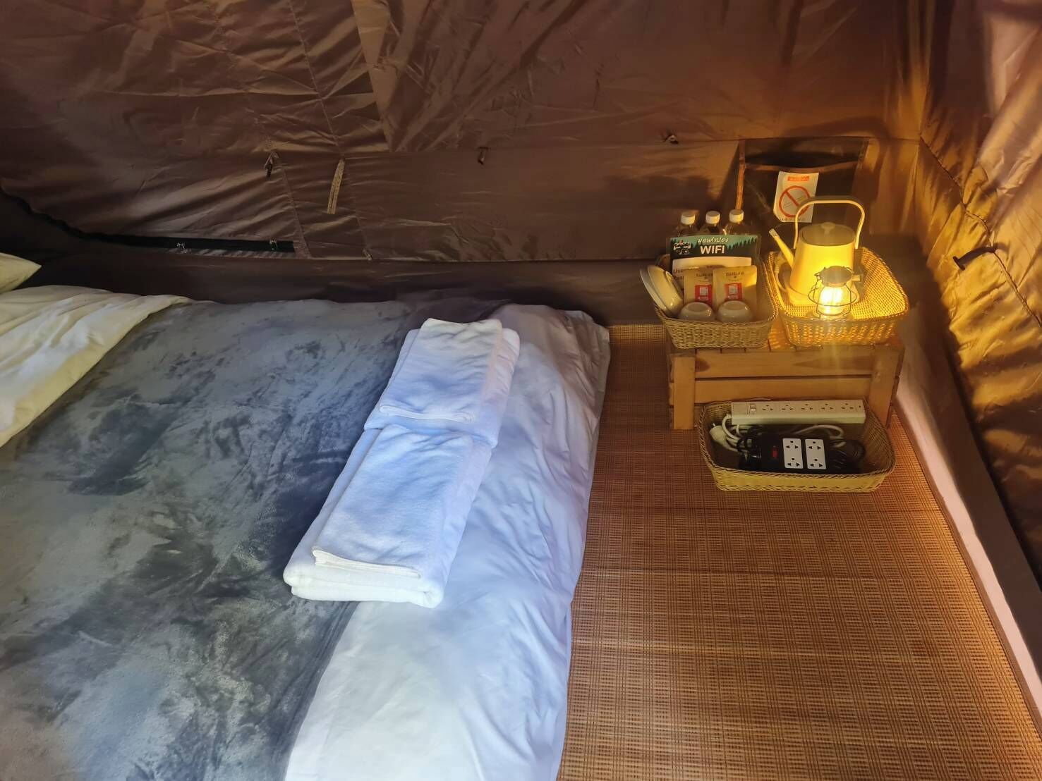 Small Tent | Free WiFi