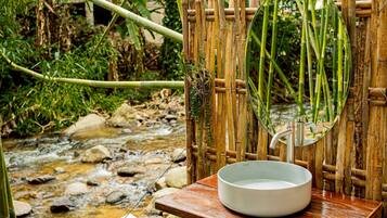 Dome Tent , Private bathroom | Property grounds