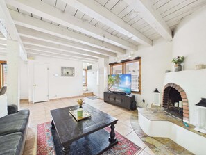 Smart TV, fireplace - Casa Don Diego Santa Fe (Santa Fe)
